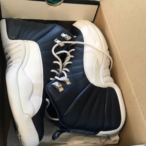 6.5 youth retro 12’s